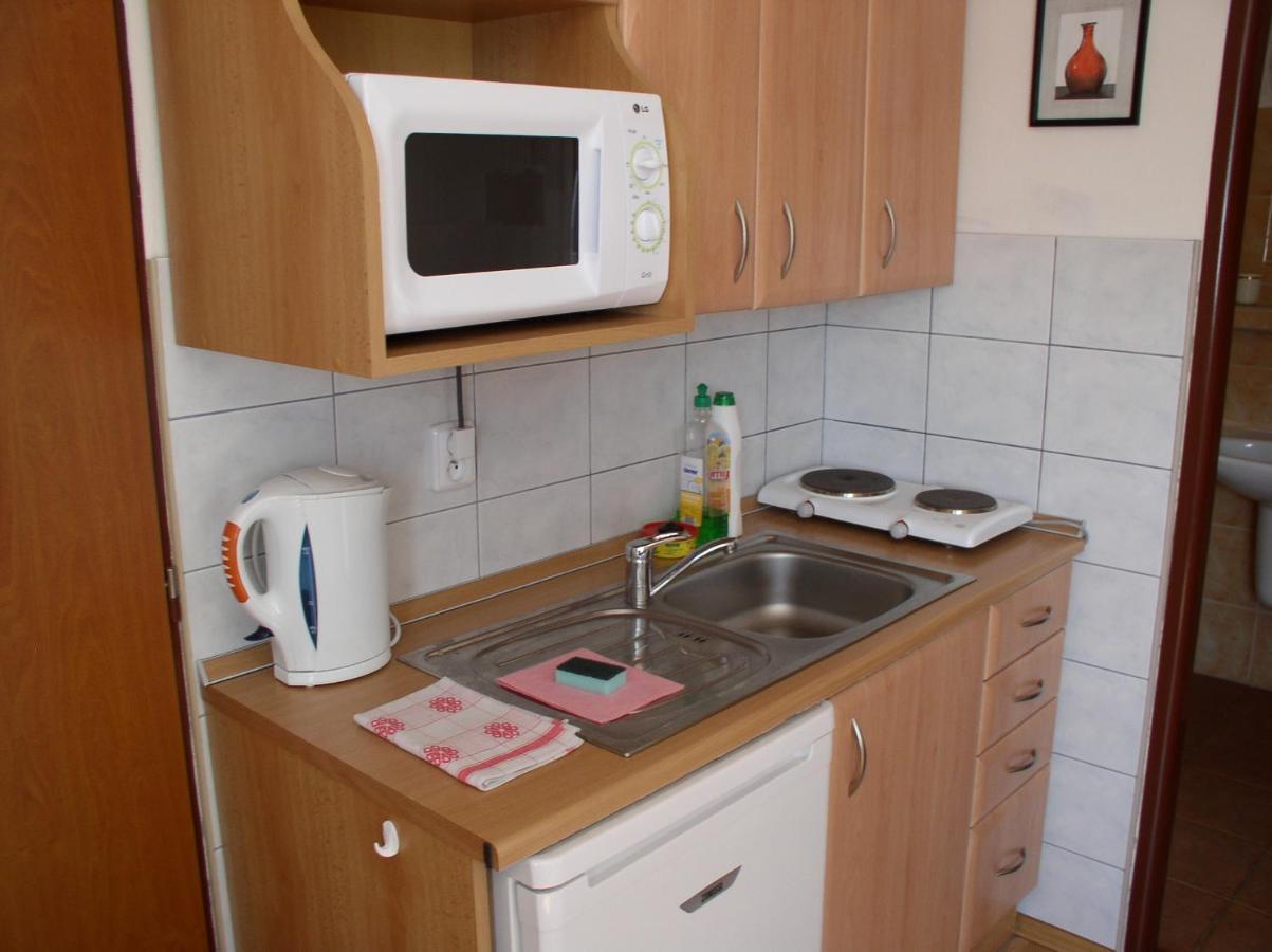 Apartments Iris Liptovsky Mikulas Bagian luar foto
